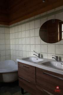 Drewniany dom premium nad stawem 1 ha Sauna