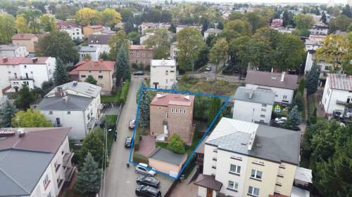 Zamieszkaj blisko centrum w spokojnym miejscu.