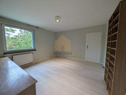 Dwupoziomowe 95m2 3pok Krzyki