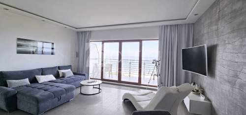 2 pokojowy apartament z widokiem na morze