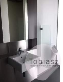 Industrialne biura /wysoki standard/ magazyn