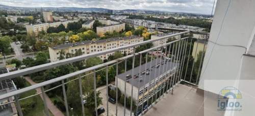 Mieszkanie 2-pokoje -Urządzone -Balkon -Winda -Parking -os.Uroczysko