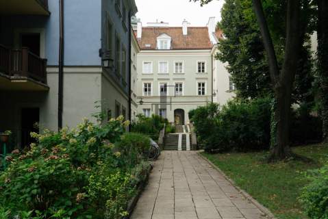 Przy Rynku Dwustronne zielone patio