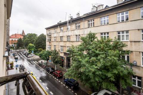3-pokojowe mieszkanie w kamienicy przy Salwatorze