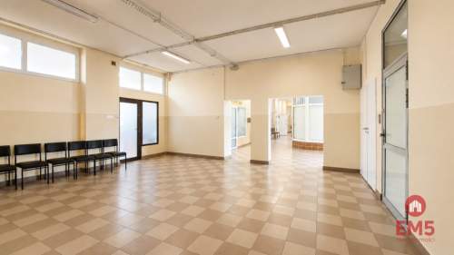 Lokal 51 m2. Os. Piasta
