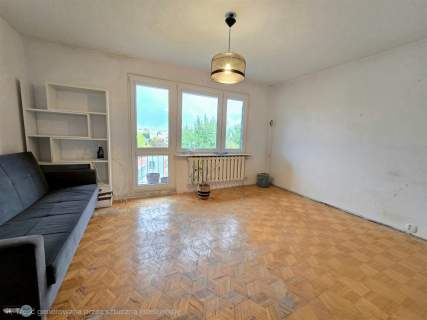 3 pokoje, osobna kuchnia, do remontu, Uroczysko