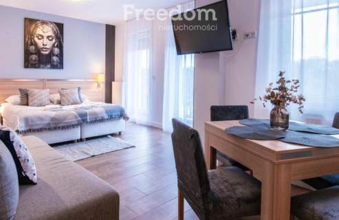 Słoneczny Apartament przy morzu z garażem