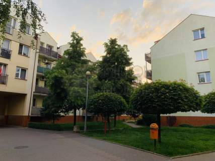 Kawalerka z balkonem na ul. Skarbka z Gór