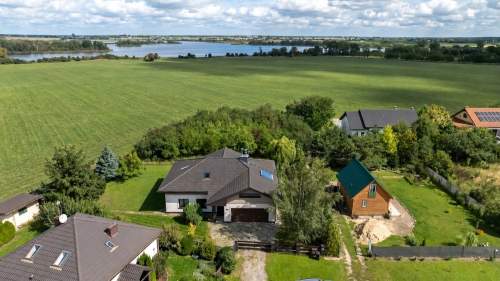 Komfortowy Dom wolnostojący w Bytyniu.