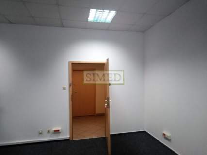 Klimatyzacja,recepcja,parking,niska cena,24h