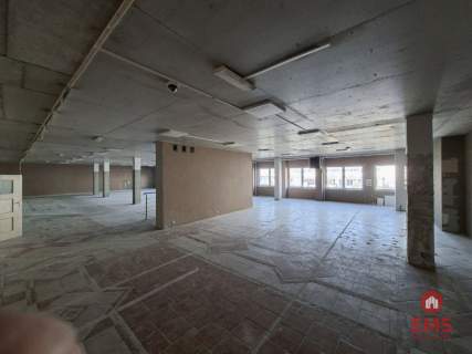 Lokal użytkowy 490 m2. Nowe Miasto.