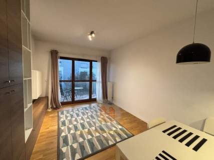 Apartament, 2 pokoje z garażem i komórką W CENIE