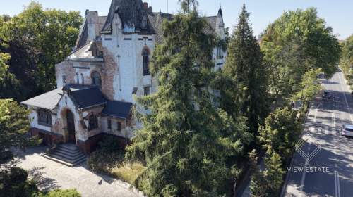 Pozwolenie na budowę budynek z historią hotel