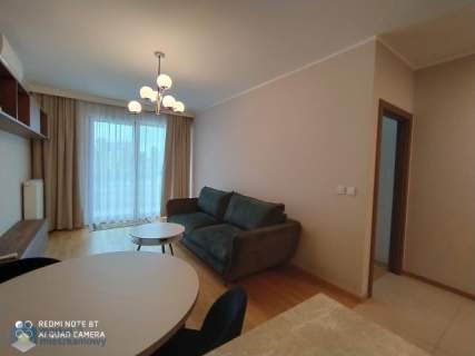 Apartament z garażem, klimatyzacją i komórką