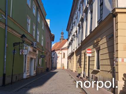 Lokal użytkowy przy Floriańskiej blisko Rynku Głównego do wyn