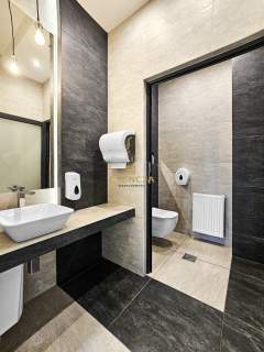 Lokal biurowy 150 m2 wysoki standard