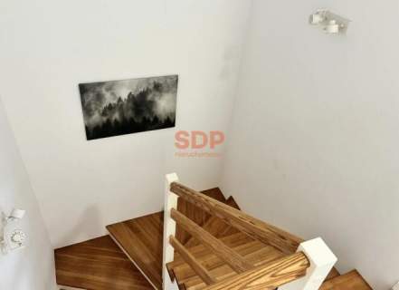 Rodzinny dom, 4 sypialnie, garaż, klimatyzacja, fotowoltaika...