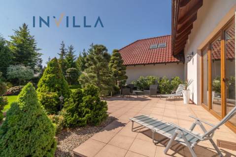 Elegancka willa w Koleczkowie 330 m