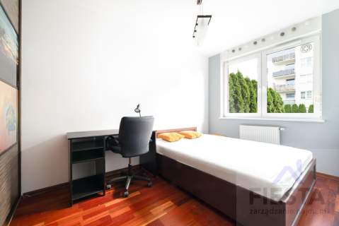 Jasień ul. Sympatyczna/2-pokoje balkon. Od 10/2026