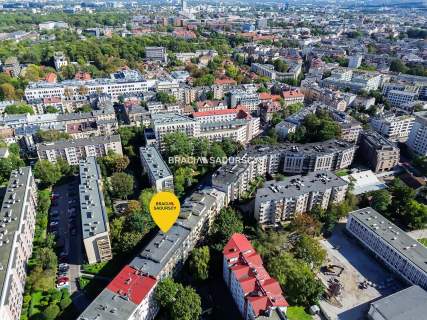 Przestronne 2 pokoje na 1. piętrze Krowodrza