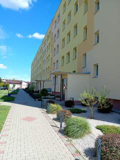 Mieszkanie 62m garaż. Starachowice ul. Glinianana 14