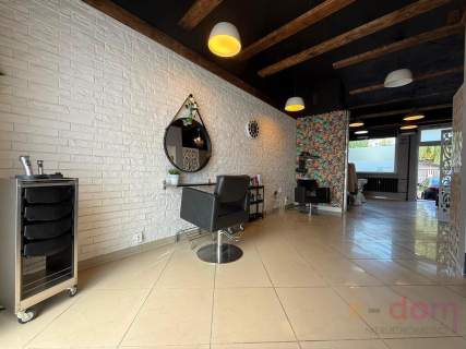 Lokal 44.5 m2 parter os. Ślichowice