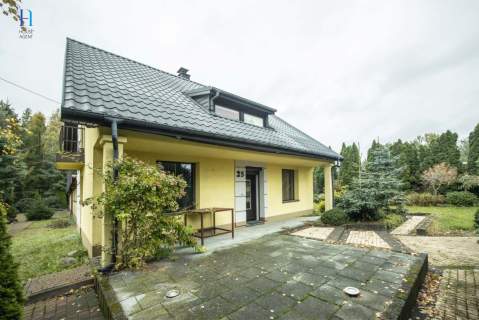 Dom na 3,7 ha przestrzeń i ogród