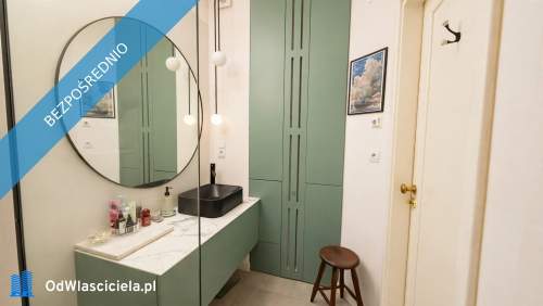 Bezpośrednio - 85.3 m2 w przedwojennej kamienicy z balkonem