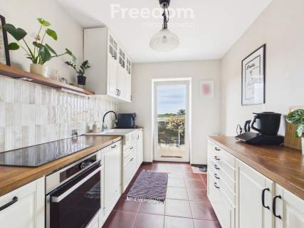 2 pokoje 51,46 m balkon hala garażowa