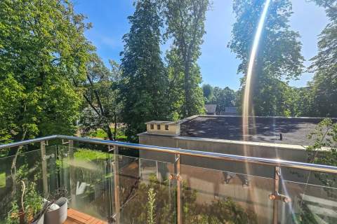 Apartament z tarasem i garażem blisko centrum Łodz