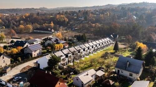 4 pok. mieszkania 66 m2, balkon, parking