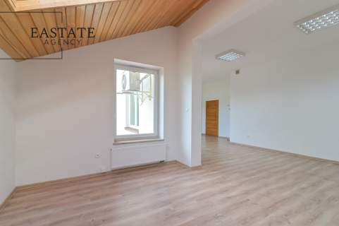 Lokal biurowy z salą konferencyjną