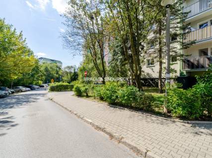 PRZESTRONNE - 78 M2 W ŚWIETNEJ LOKALIZACJI