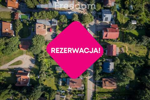 Przestronny dom z tarasami i widokiem na staw