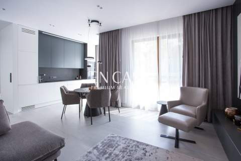 Idealny, komfortowy apartament na Woli