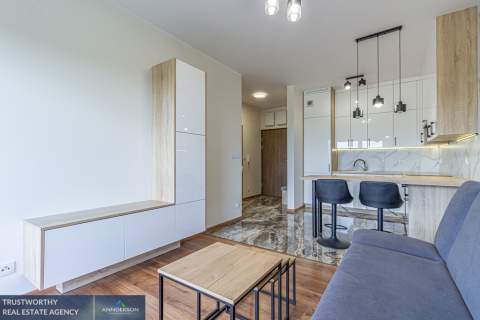 Górka Narodowa, 2 pokoje, balkon, parking, tramwaj