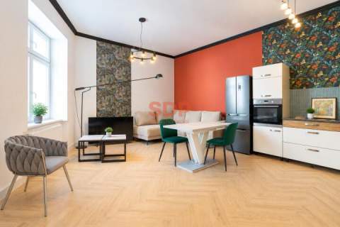 Niesamowity Apartament Przy Piotrkowskiej