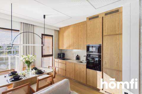 Luksusowy apartament z mariną i widokiem-Solmarina