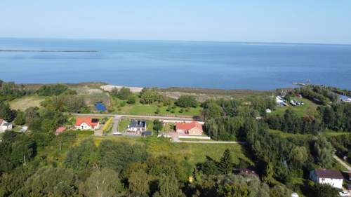 Z SALONU ZA STER JACHTU - DZIAŁKA TUŻ PRZY MARINIE