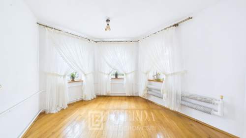 Dom 280 m2 z lokalem usługowym, Milejów
