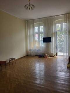 Mieszkanie3 pokoje/2 piętro//balkon