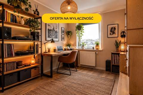 Dwupoziomowe mieszkanie z tarasem i balkonem.