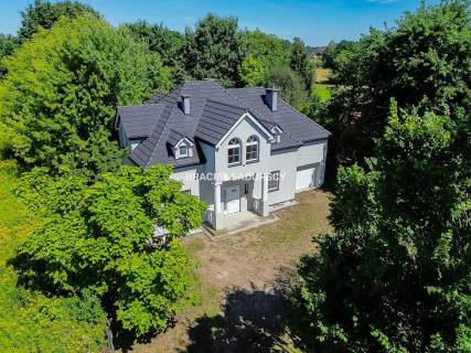 Przestronny dom / na działce z dużą prywatnością