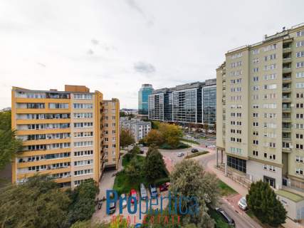 Stara Ochota 2 pokoje 7. piętro loggia