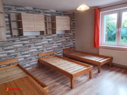 Bielawy dom 138,86 m2 oraz bud. gosp. 93,70 m2 z działką 699...