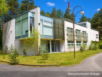 Bardzo duża działka 40 km od granic Warszawy.