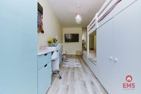 Mieszkanie 3-pokojowe 61m2,4 piętro,winda,