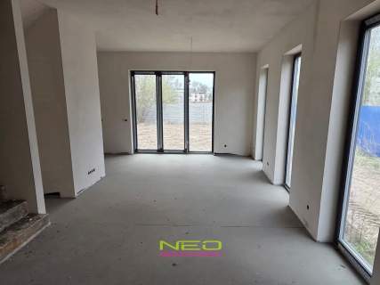 Nowy DOM 85m2- STRADOM