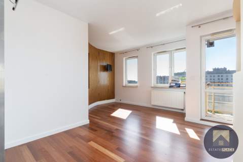 Penthouse z tarasem 57m2 3 balkony sauna i jacuzzi