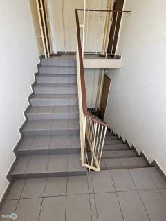 3 pokoje, Uroczysko, loggia, 6100 zl/m2